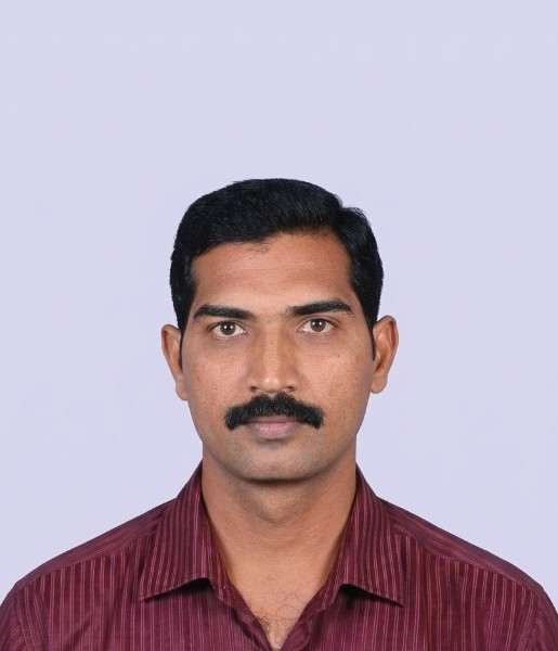Dr. Sakthi R